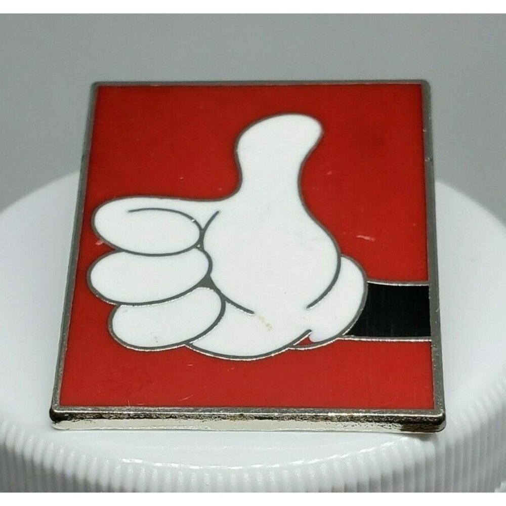 Authentic Official 2007 Hong Kong Vintage Enamel Mickey Mouse Thumbs Pin Trading